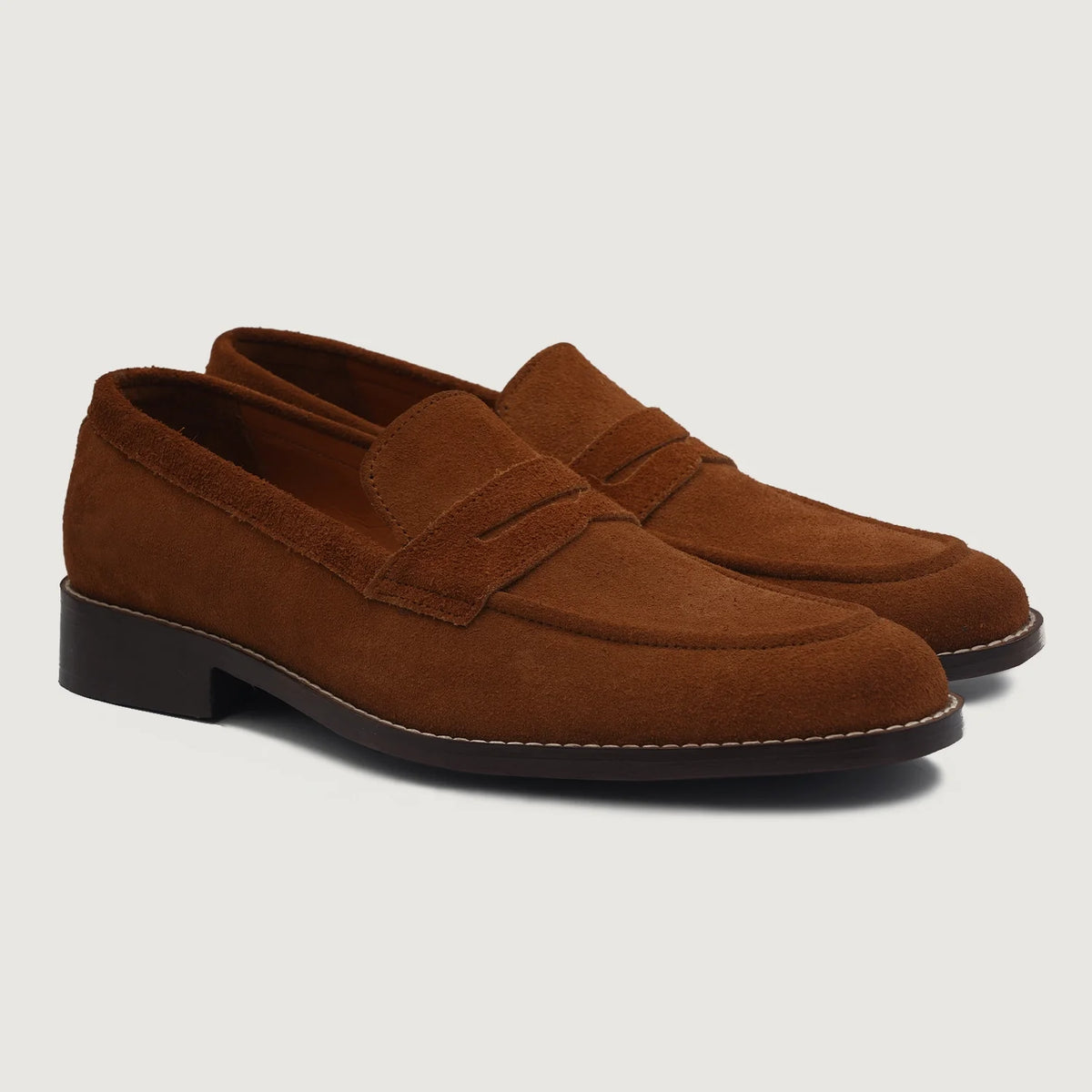 Baxton Marrone Suede Mocassini in pelle da Uomo For Men in Brown Goatskin Suede - Vista laterale | Acquista online