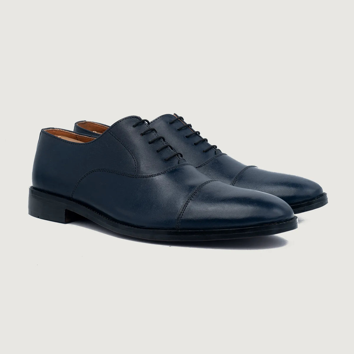 Professor Oxford Midnight Blu Scarpe in pelle da Uomo For Men in Midnight Blue Full-Grain Leather - Vista laterale | Acquista online