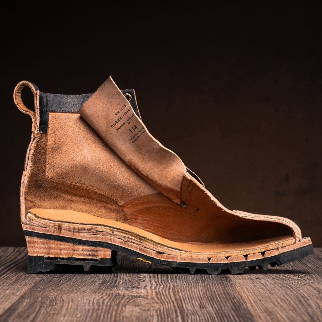 High-Traction Rubber Outsole & Lug Tread Pattern on Challenger Marrone CXL Stivali in pelle da Uomo