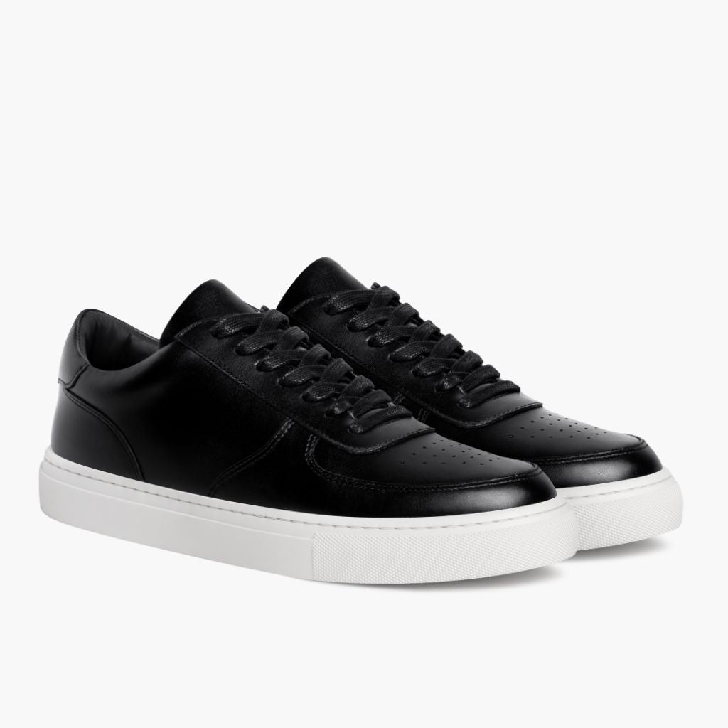Court Black Leather Sneakers in vera pelle bovina nera - Vista laterale | Acquista online