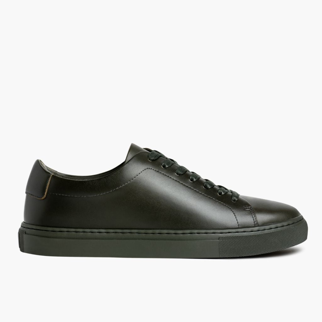 Classic Full-Grain leather Sneakers - Goodyear Welt Construction & Front Toe Box Detail