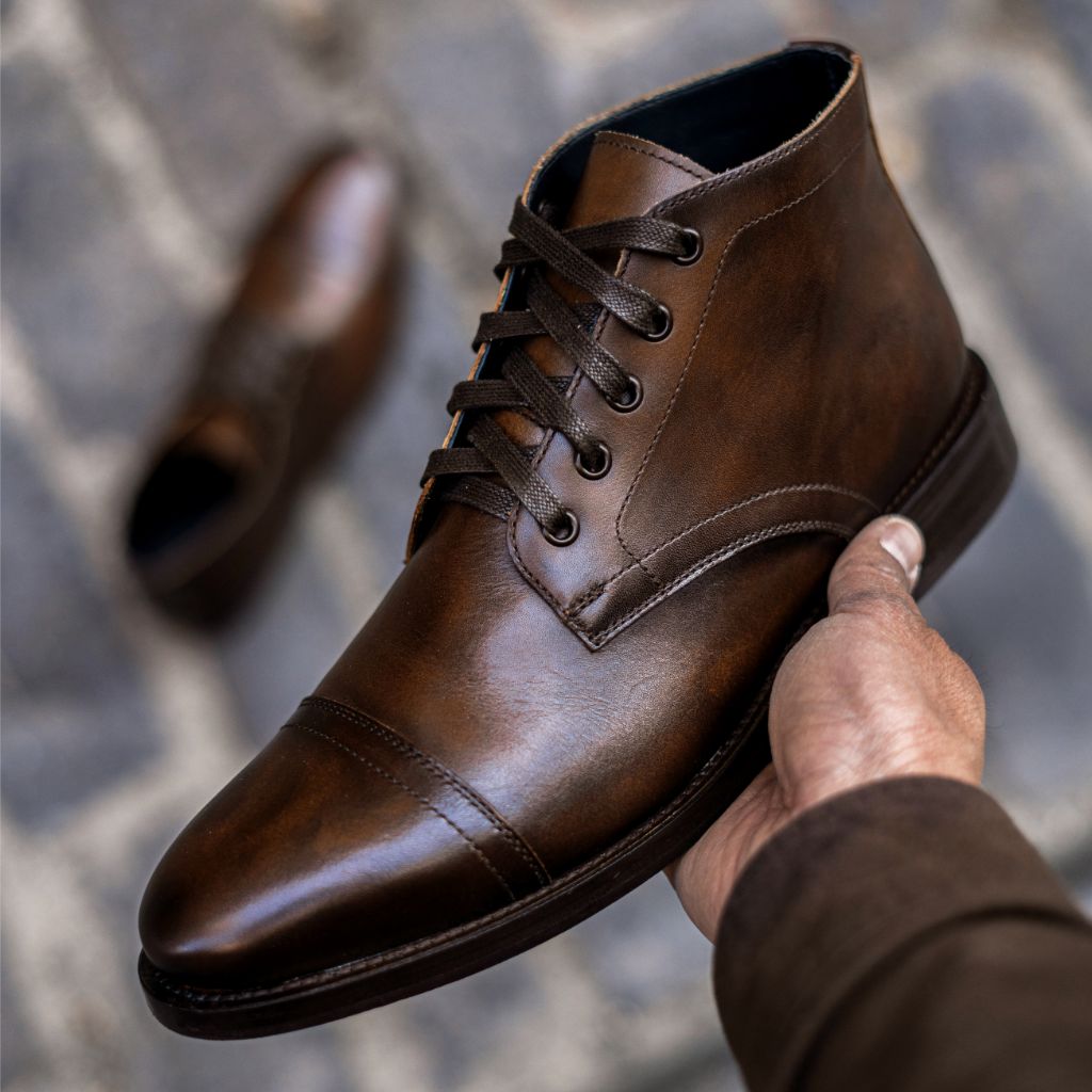 Top-Down Perspective Showing Lacing System & Tongue Craftsmanship