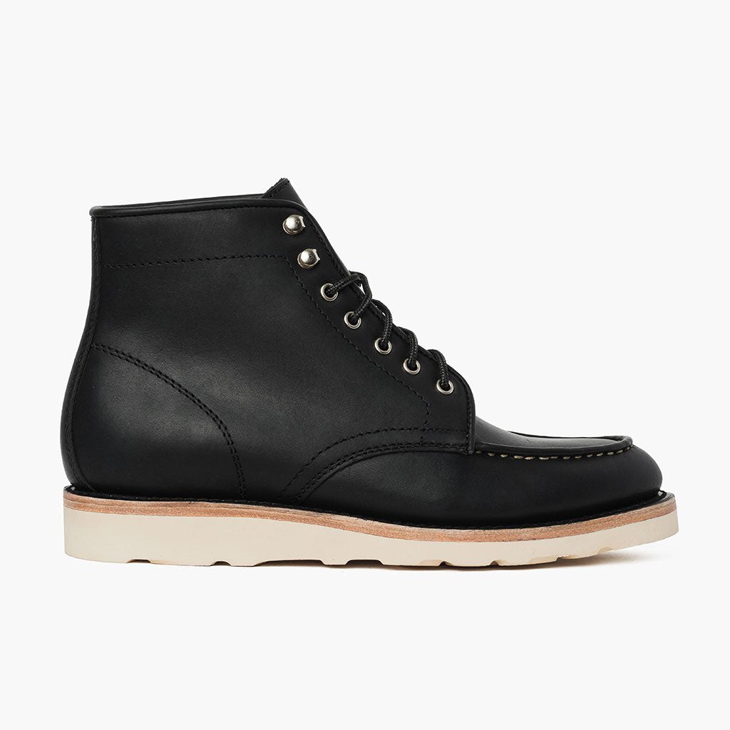 Black Full-Grain leather Boots - Costruzione Goodyear a guardolo & dettaglio puntale