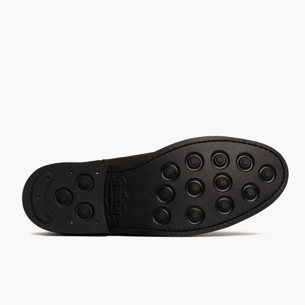 High-Traction Rubber Outsole & Lug Tread Pattern on Duke Oliva Scuro Suede Stivali in pelle da Uomo