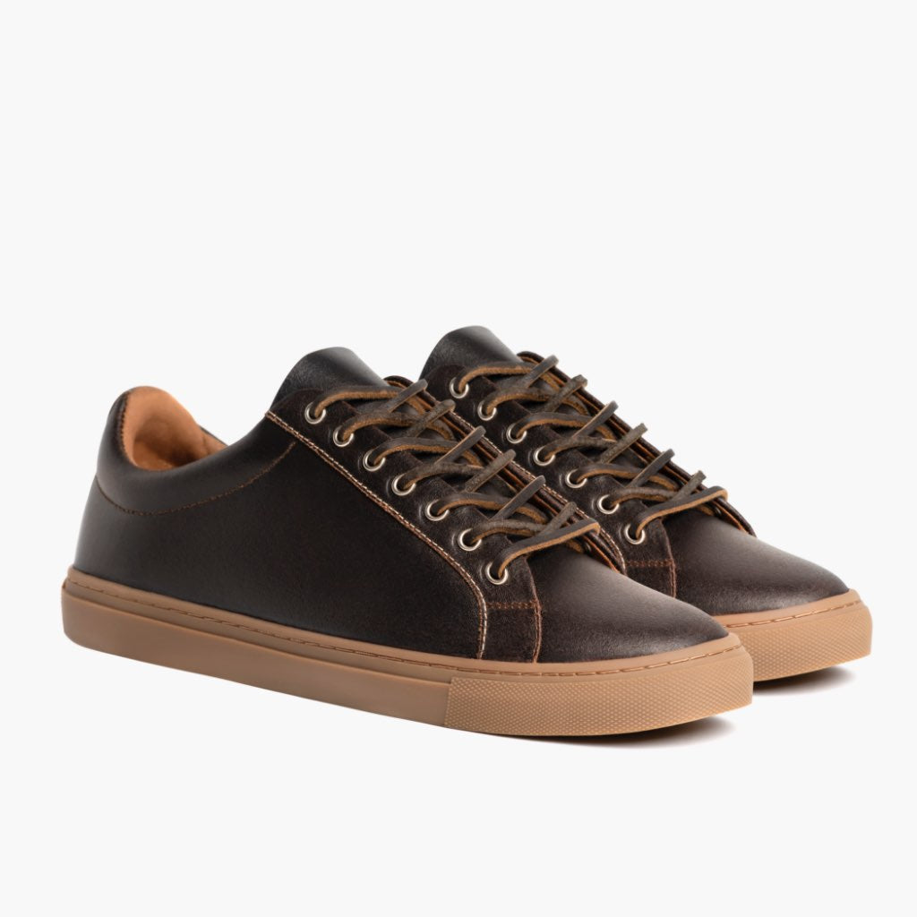 Premier Low Top Cacao Sneakers in pelle da Uomo For Men in Classic Full-Grain Leather - Vista laterale | Acquista online