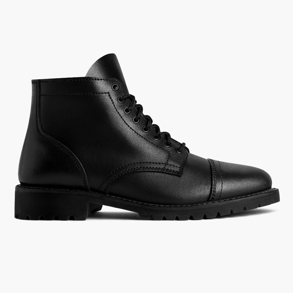 Black Full-Grain leather Boots - Costruzione Goodyear a guardolo & dettaglio puntale