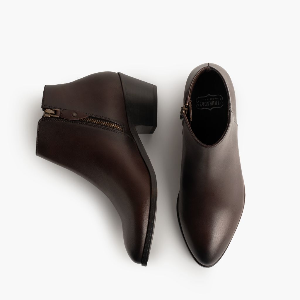 High-Traction Rubber Outsole & Lug Tread Pattern on Downtown Vecchio Inglese Stivali in pelle da Donna