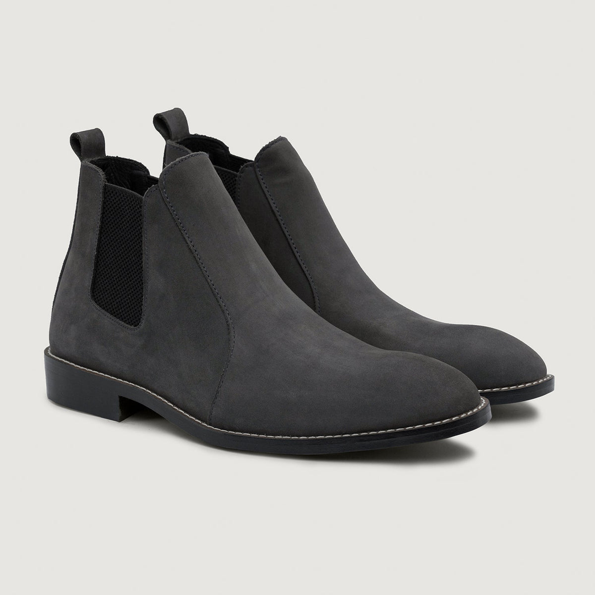 Clarkson Chelsea Grigio Nubuck Stivali in pelle - StudGuard da Uomo in Grey Full-Grain Leather - Vista laterale | Acquista online