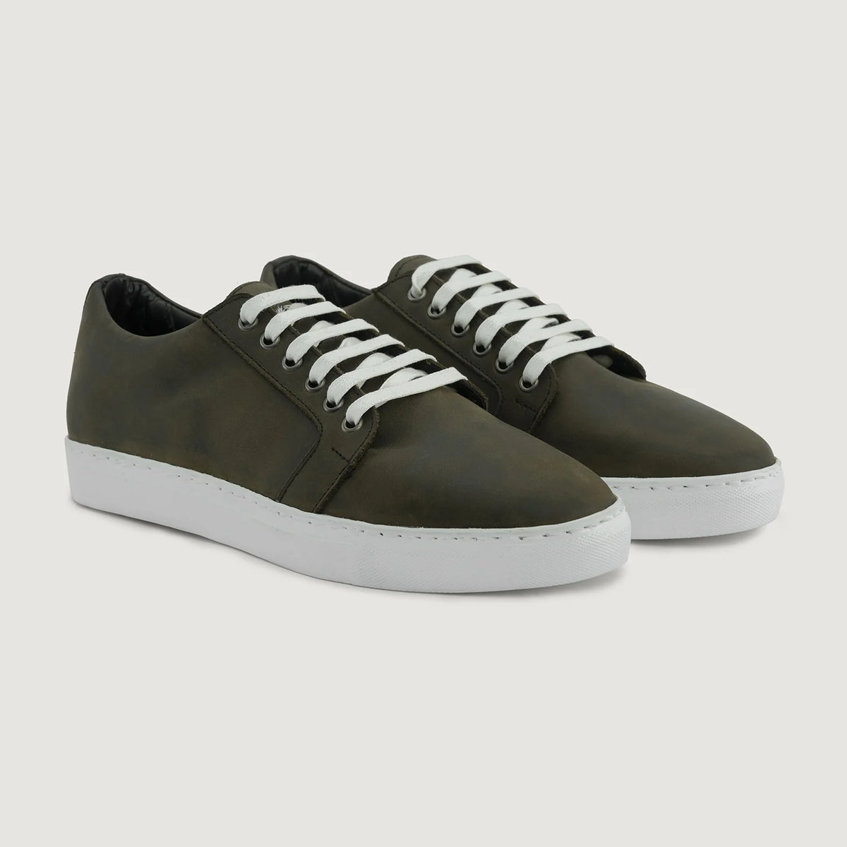 Murphy Low Top Olive Pullup Sneakers in pelle da Uomo - Vista laterale | Acquista online