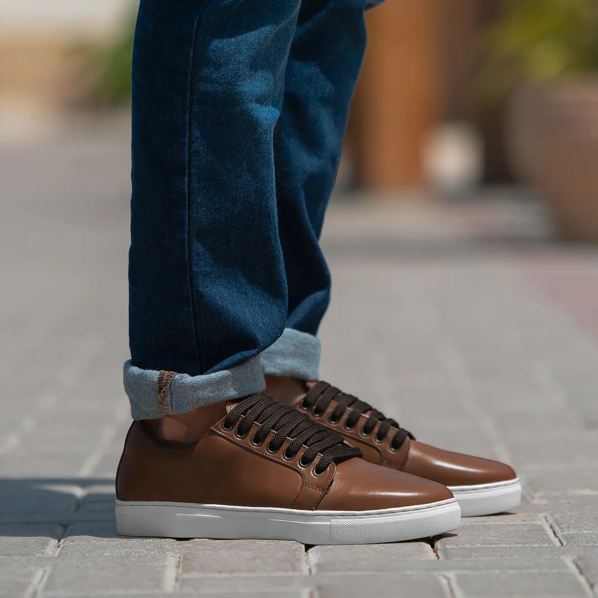 Murphy Low Top Cuoio Sneakers in pelle da Uomo in Tan Full-Grain Leather - Vista laterale | Acquista online