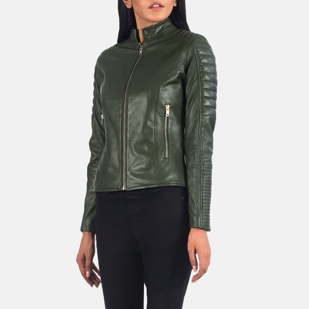 Dettaglio ravvicinato of Band &amp; Zipper Hardware on Women's Adalyn Trapuntato Verde Giacca Biker in Pelle da Donna