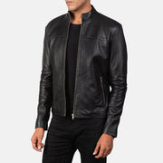 Black Sheepskin Leather Biker Jacket - Vista posteriore Showing Tailored Shoulder Fit &amp; Clean Hemline