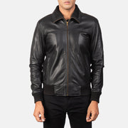 Dettaglio ravvicinato of Rib Knit &amp; Zipper Hardware on Men's Air Rolf Nero Bomber in Pelle da Uomo