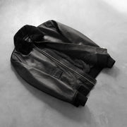 Styled Fit Perspective of Men's Airin G-1 Nero Bomber in Pelle da Uomo on Model - Natural Daylight Drape