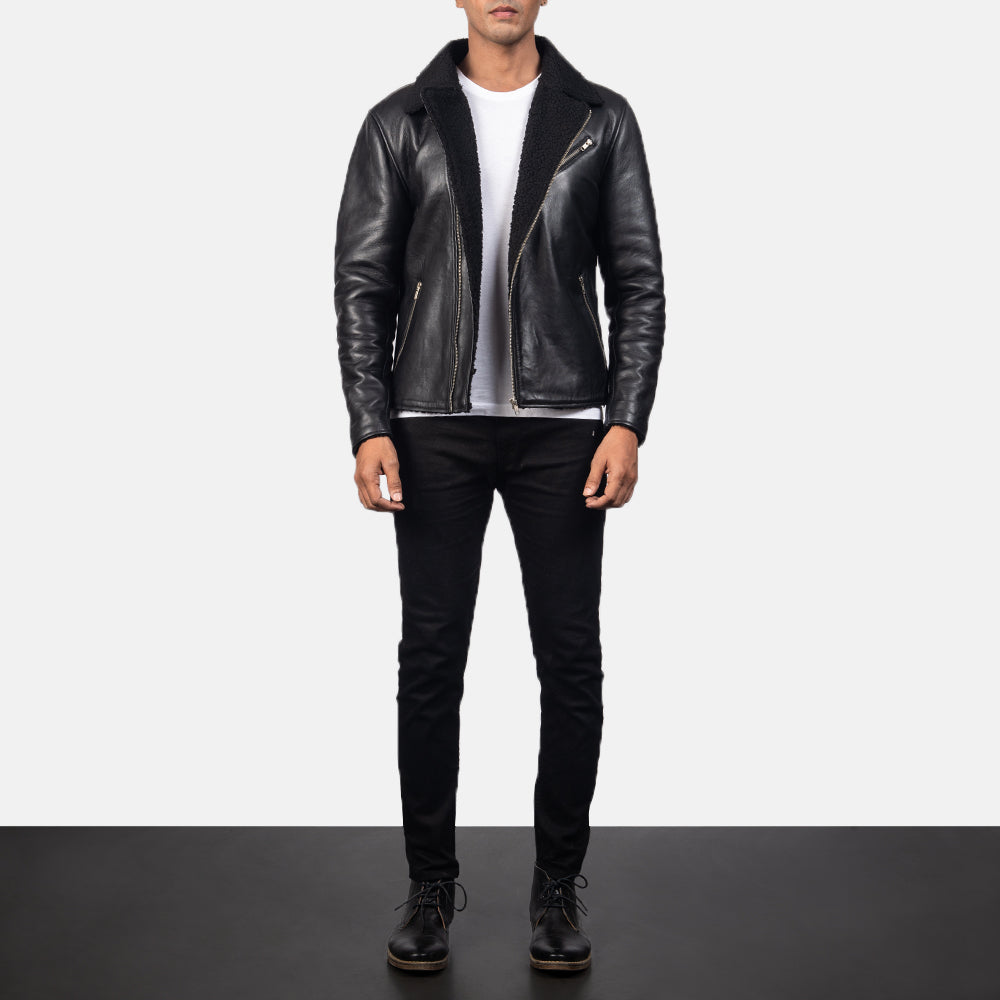Dettaglio ravvicinato of Notch &amp; Zipper Hardware on Men's Alberto Shearling Nero Giacca in Pelle da Uomo