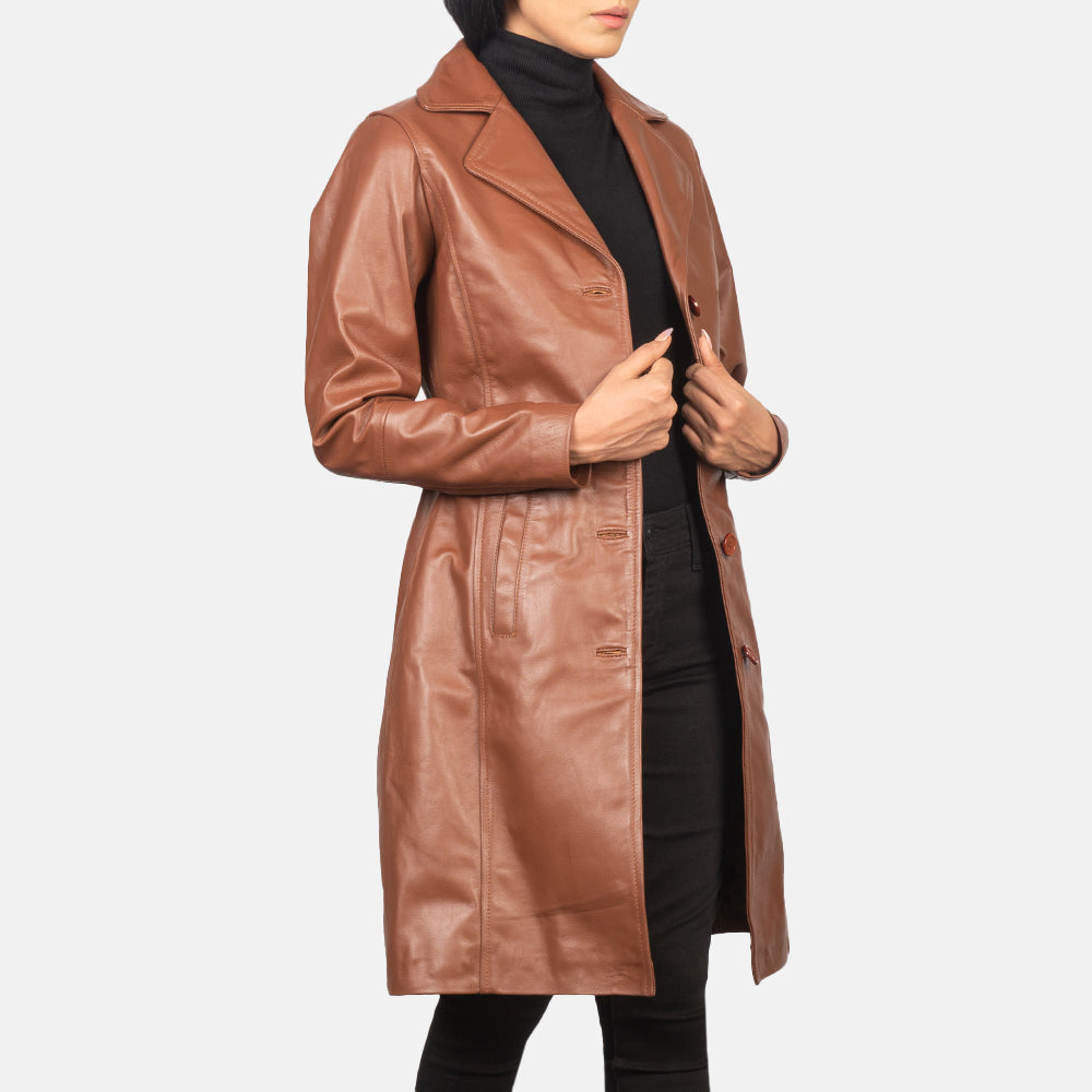 Dettaglio ravvicinato of Notch &amp; Buttons Hardware on Women's Alexis Marrone Single Breasted Cappotto in Pelle da Donna