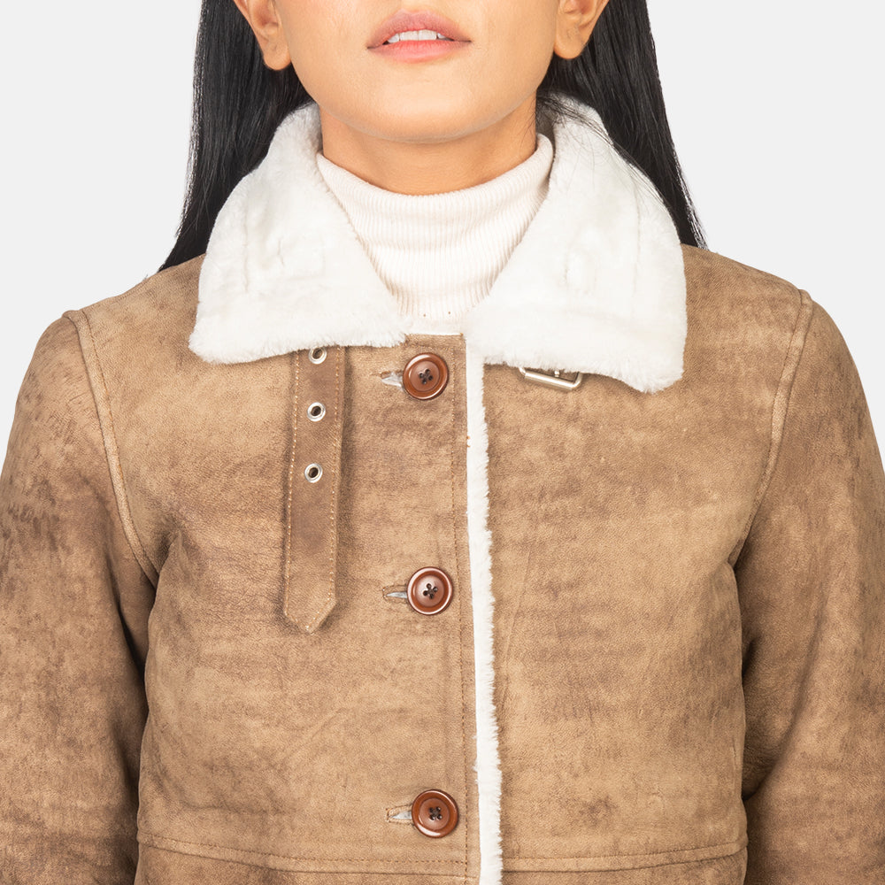 Vista interna Showing Fully Faux Fur Lined &amp; Dual Inside Utility Storage Pockets