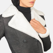 Vista interna Showing Fully Faux Fur Lined &amp; Dual Inside Utility Storage Pockets