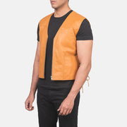 Tan Brown Sheepskin leather Vest - Vista posteriore Showing Tailored Shoulder Fit &amp; Clean Hemline
