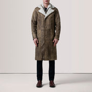 Distressed Brown Sheepskin Snuffed Aviator Jacket - Vista posteriore Showing Tailored Shoulder Fit &amp; Clean Hemline