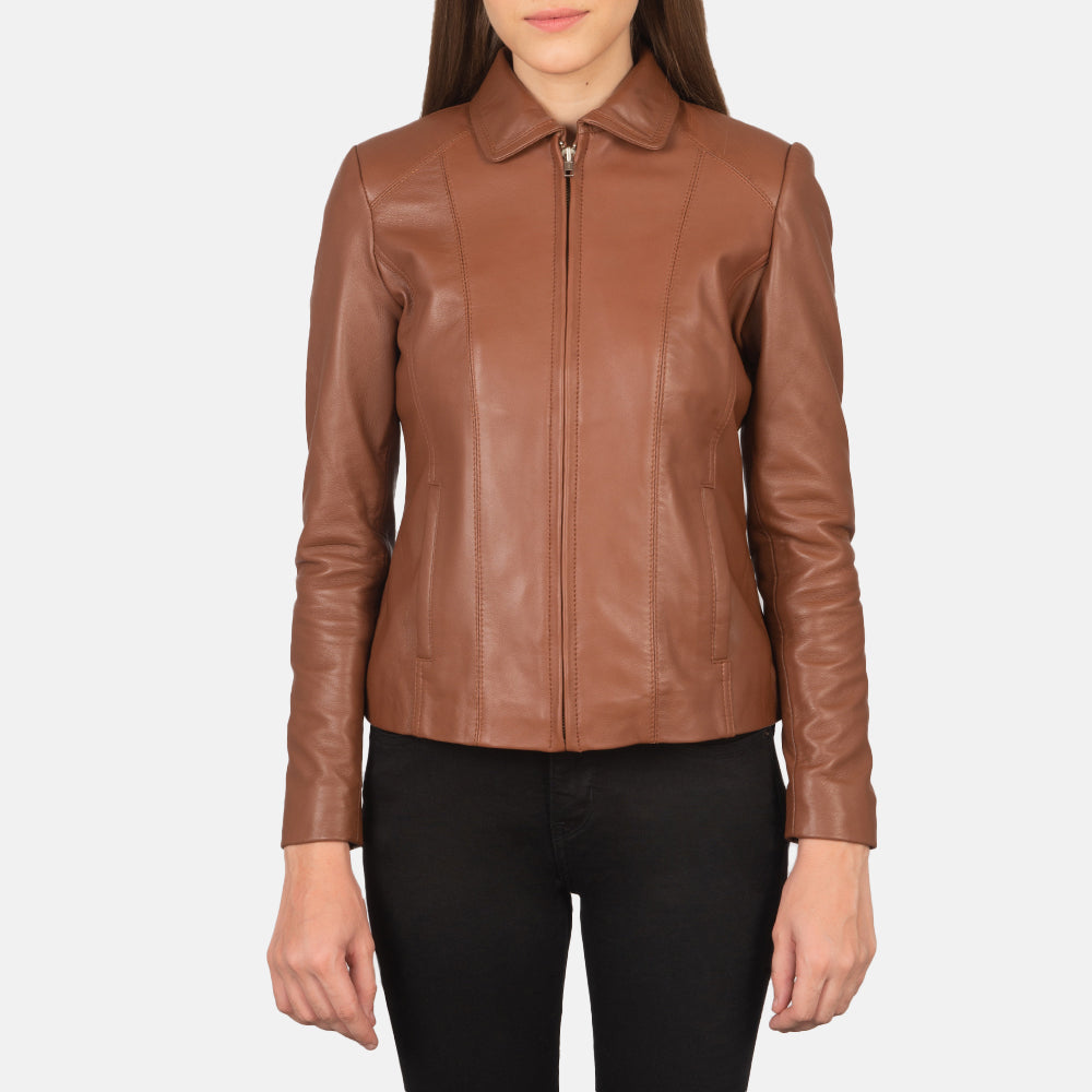 Dettaglio ravvicinato of Shirt &amp; Zipper Hardware on Women Colette Marrone Giacca in Pelle da Donna