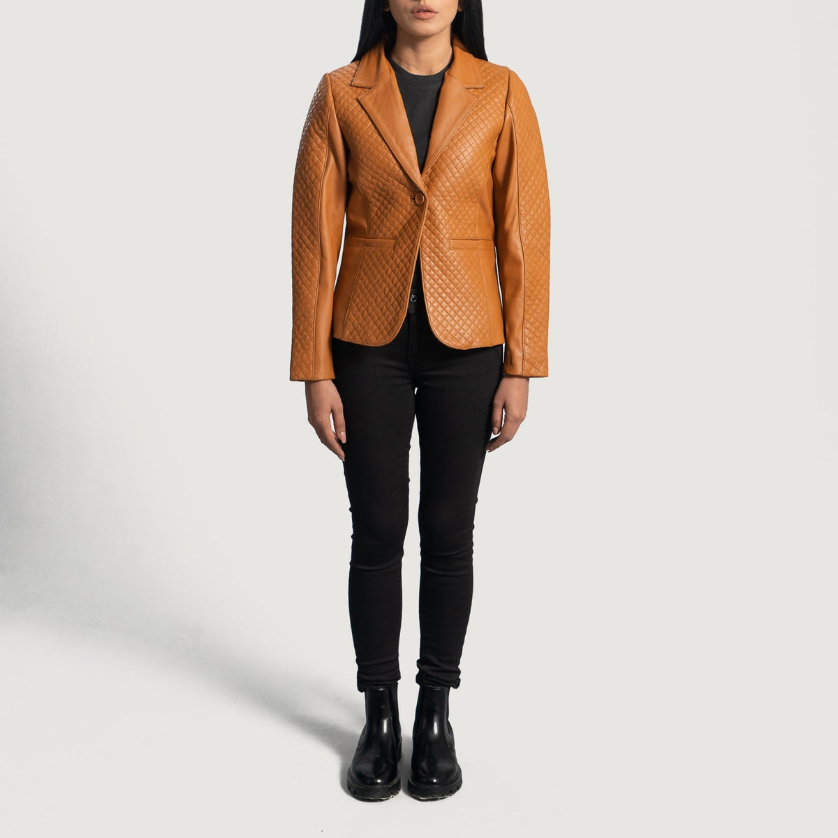 Women's Cora Trapuntato Marrone Blazer in Pelle in Pelle da Donna - Lateral Side Profile View Showing Sleeve Cut &amp; Athletic Taper Fit