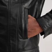 Vista interna Showing Fully Faux Fur Lined &amp; Dual Inside Utility Storage Pockets