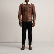 Dallis Marrone Leather Shearling Trucker Giacca in Pelle da Uomo - Lateral Side Profile View Showing Sleeve Cut &amp; Athletic Taper Fit