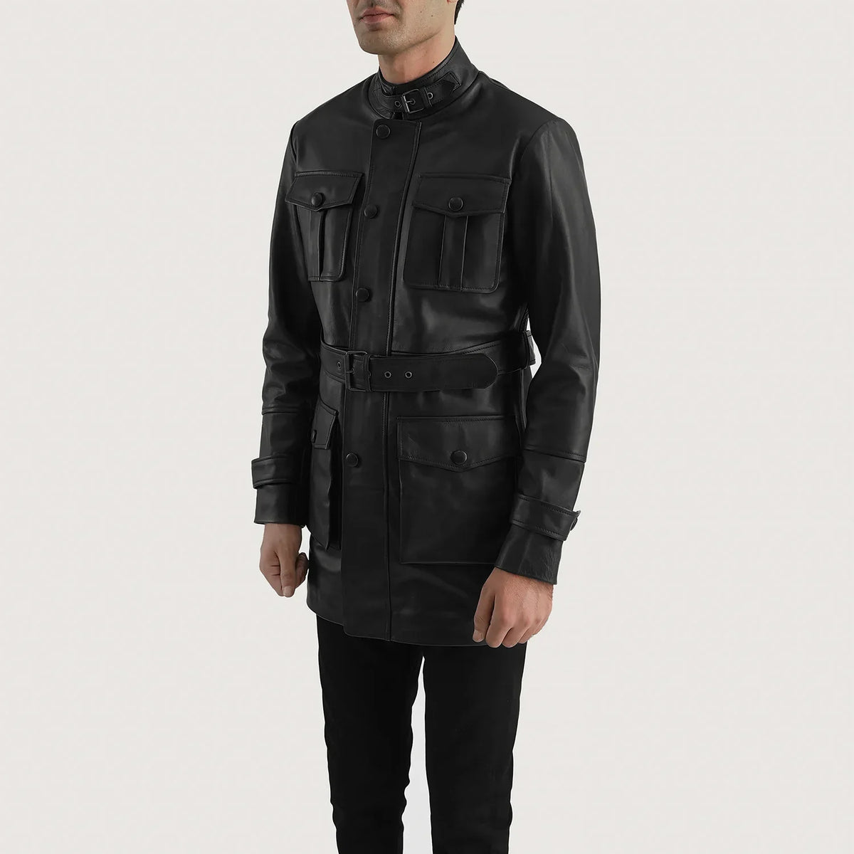 Black Cowhide leather Coat - Vista posteriore Showing Tailored Shoulder Fit &amp; Clean Hemline
