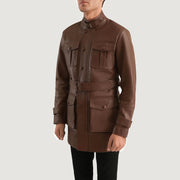 
Brown Cowhide leather Jacket - Vista posteriore con spalle definite e orlo pulito