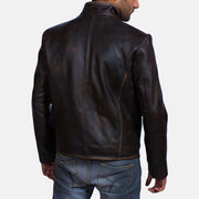 Dettaglio ravvicinato of Band &amp; Button Hardware on Men's Drakeshire Marrone Giacca in Pelle da Uomo