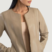 
Vista interna Showing Quilted Polyester Lining & Due tasche interne funzionali