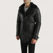 Black Sheepskin Leather Aviator Jacket - Vista posteriore Showing Tailored Shoulder Fit &amp; Clean Hemline