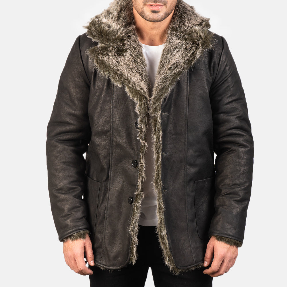 Open hem &amp; Hem Craftsmanship Construction Detail on Men's Furlong Beige Leather Coat