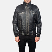 
Glen Street Nero Bomber in Pelle da Uomo in Black Cowhide Leather - Vista frontale e silhouette sartoriale | Acquista online