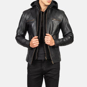 Dettaglio ravvicinato of Band with Snap Button &amp; Zipper Hardware on Men's Hector Nero Hooded Giacca Biker in Pelle da Uomo
