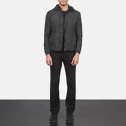 
Jimmy Nero Hooded Windbreaker Giacca in Pelle da Uomo - Vista laterale che mostra il taglio ergonomico delle maniche