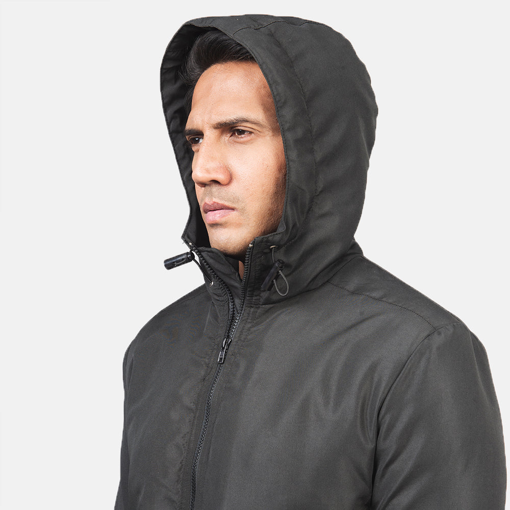 
Vista interna Showing Quilted Polyester Lining & Due tasche interne funzionali