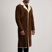 
Brown Goatskin Suede Aviator Jacket - Vista posteriore con spalle definite e orlo pulito