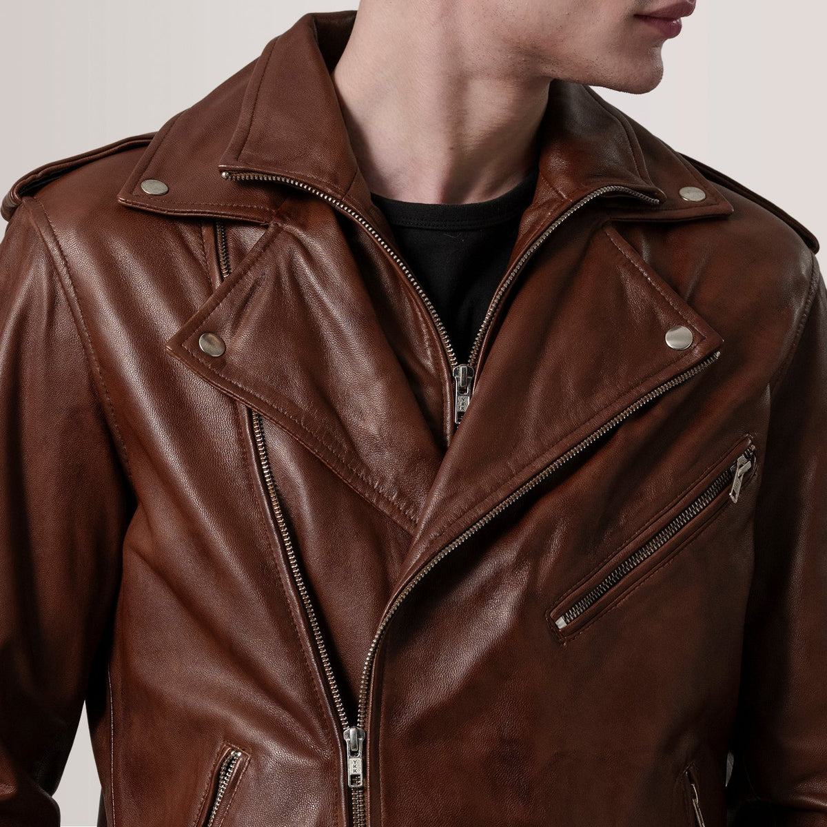 Vista interna Showing Quilted Polyester Lining &amp; Dual Inside Utility Storage Pockets
