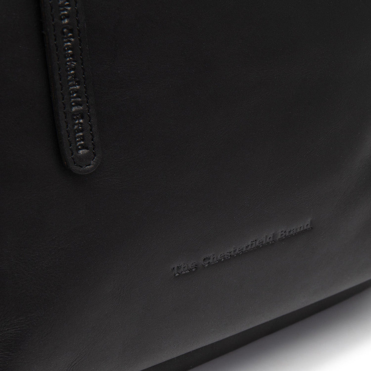 Vista interna Showing Dedicated Padded Laptop Sleeve &amp; Multi-Compartment Organization