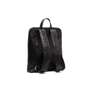 100% Full-Grain Wax Pull-Up 100% Full-Grain Leather Grain Texture &amp; Handcrafted Patina Detail