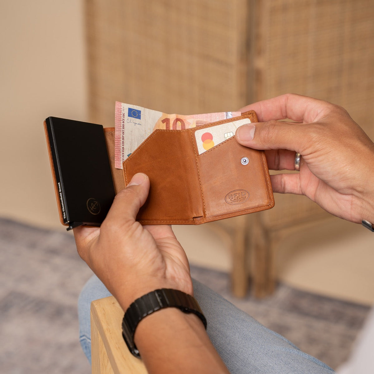 Lancaster Full-Grain Leather Card Holder da Donna – Vista prodotto alternativa 3