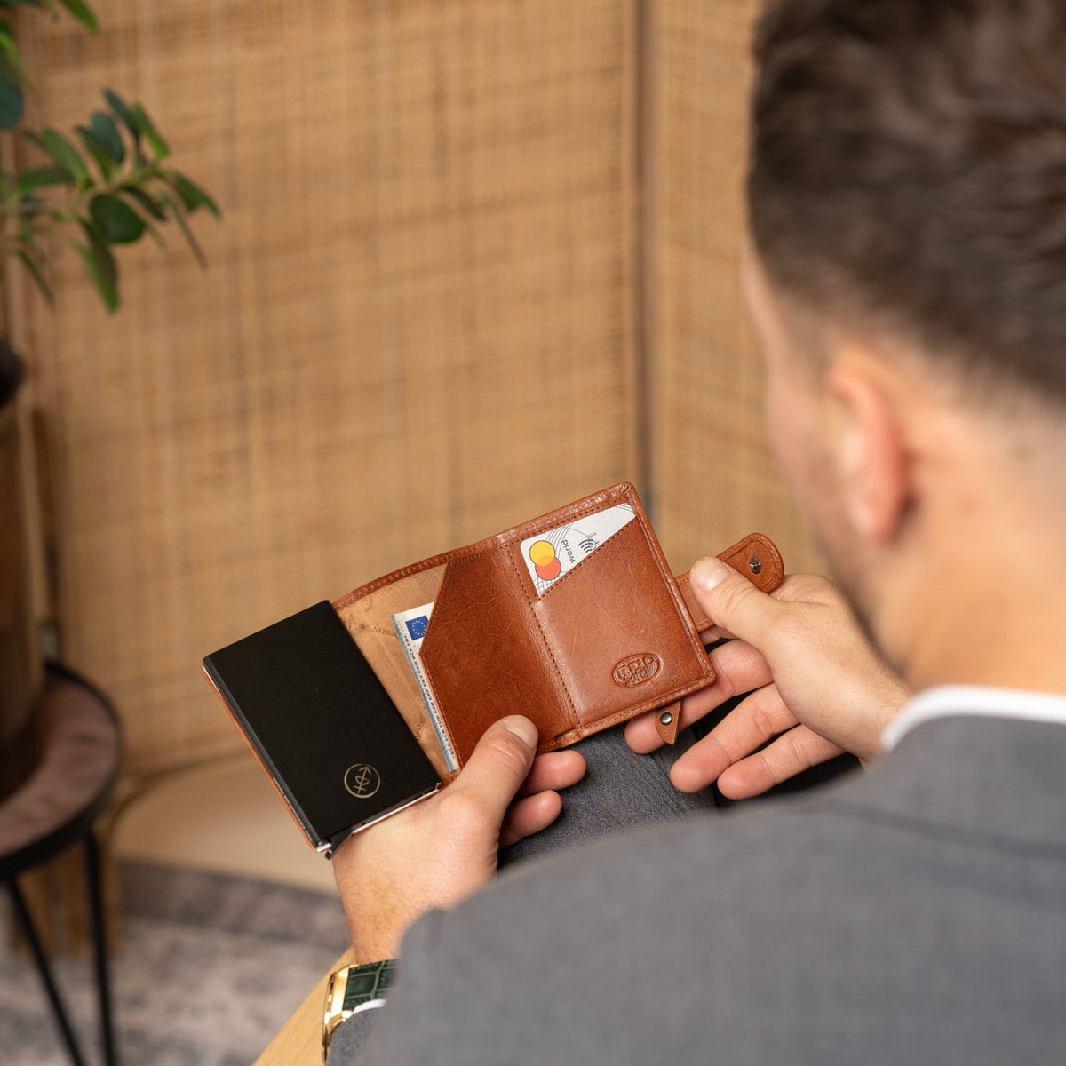 Larino Full-Grain Leather Card Holder da Donna – Vista prodotto alternativa 3