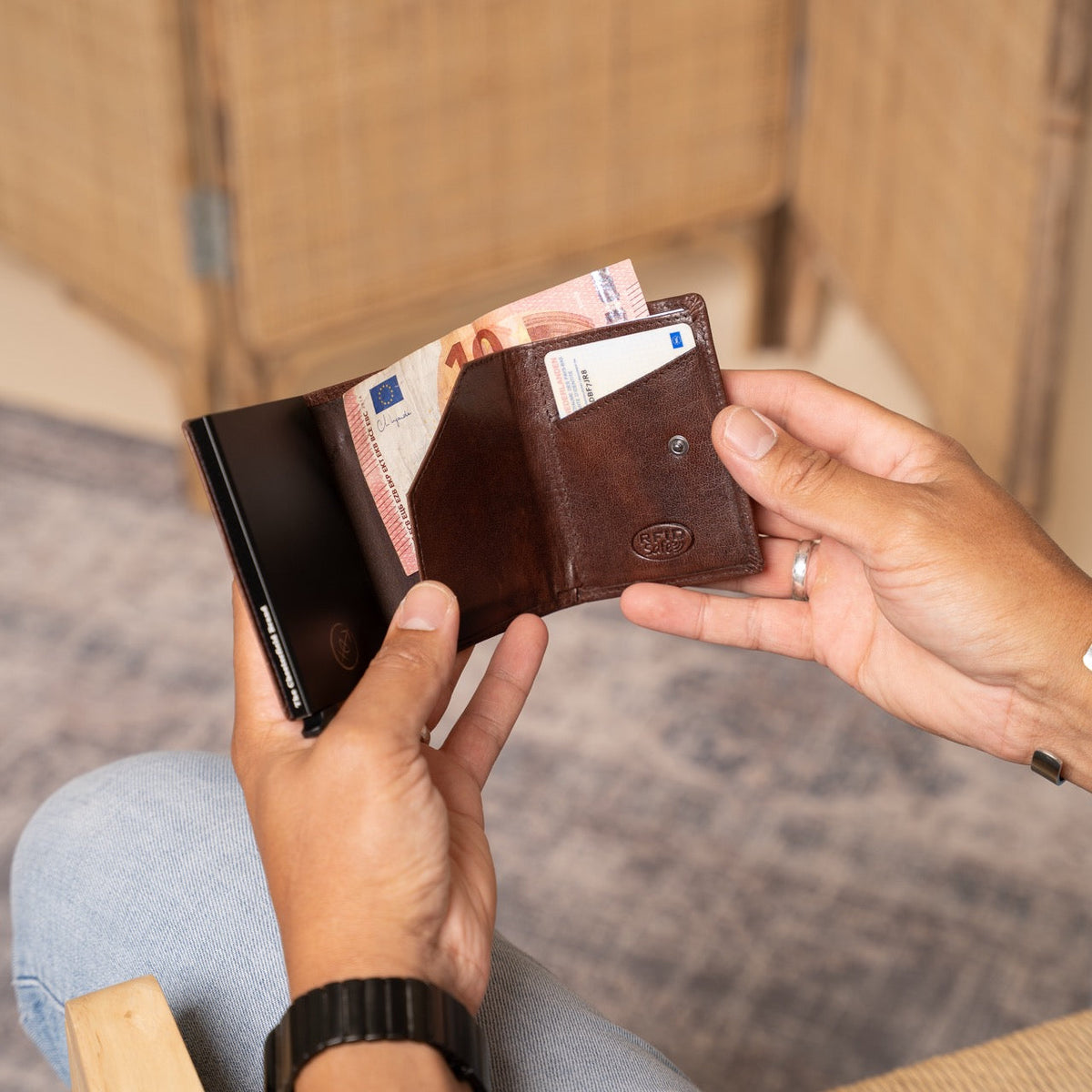 Paris Full-Grain Leather Card Holder – Vista prodotto alternativa 3