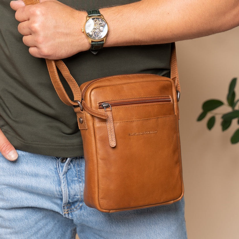 Laveno Full-Grain Leather Crossbody Bag da Uomo – Vista prodotto alternativa 2