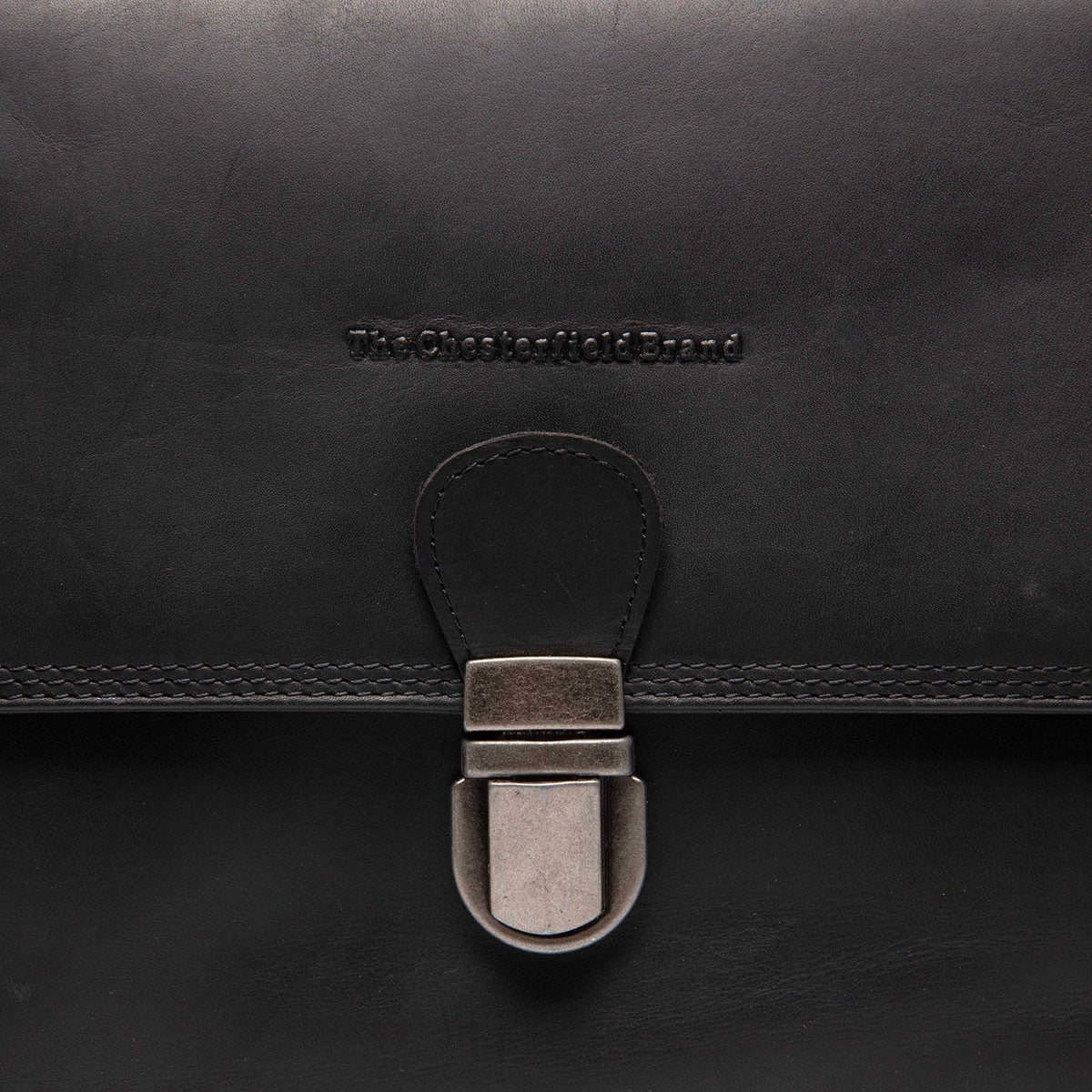 
Classic 100% Full-Grain leather Bag - Prospettiva posteriore con spallacci in pelle rinforzati
