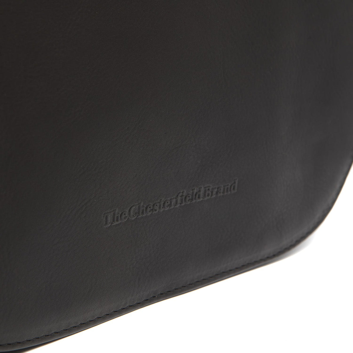 Solid Antique Brass Hardware &amp; Heavy-Duty Dual Zipper Detail on Millie Full-Grain Leather Crossbody Bag da Donna