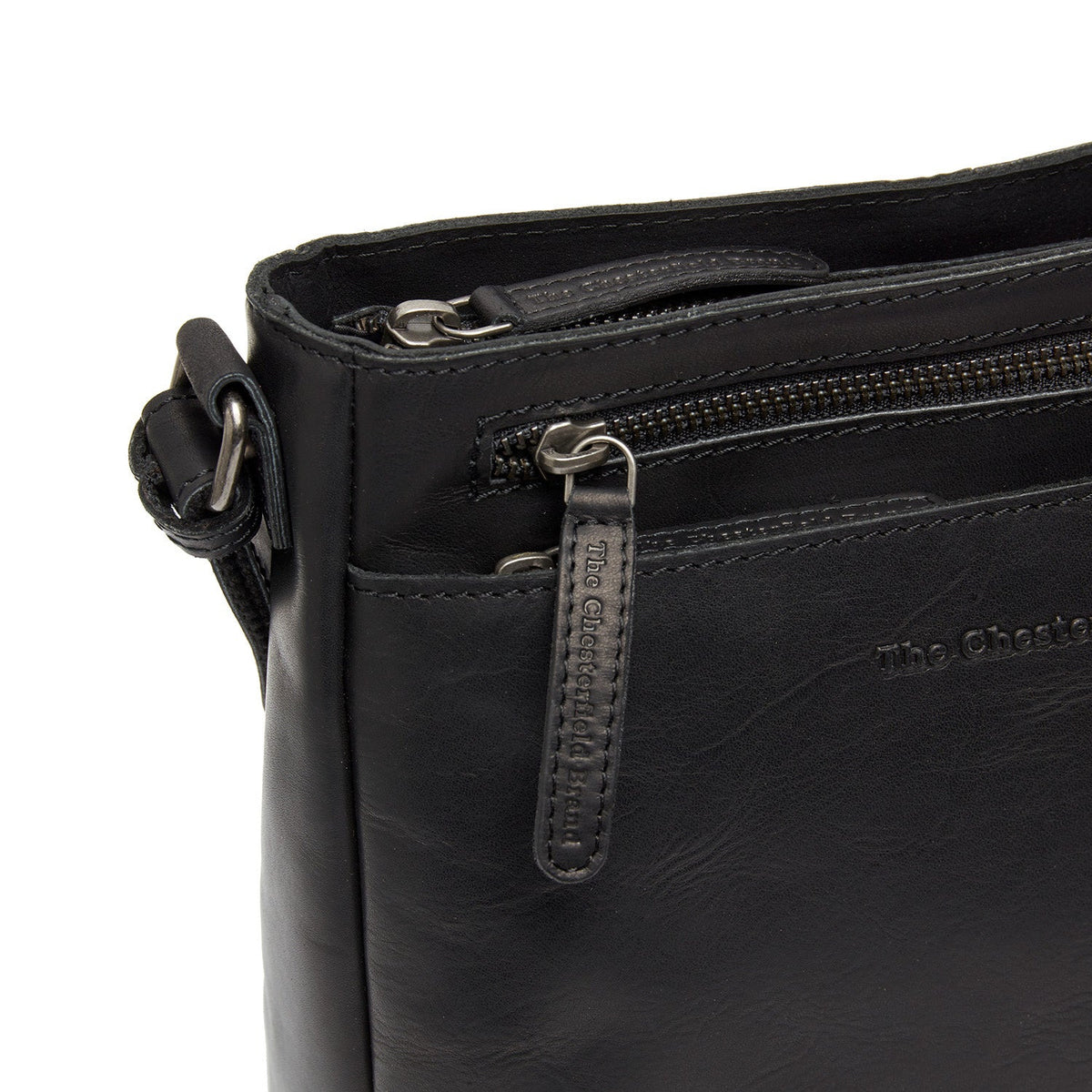 Solid Antique Brass Hardware &amp; Heavy-Duty Dual Zipper Detail on Mumbai Full-Grain Leather Crossbody Bag da Donna