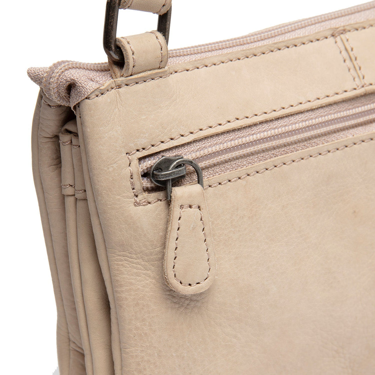 Vista interna Showing Dedicated Padded Laptop Sleeve &amp; Multi-Compartment Organization